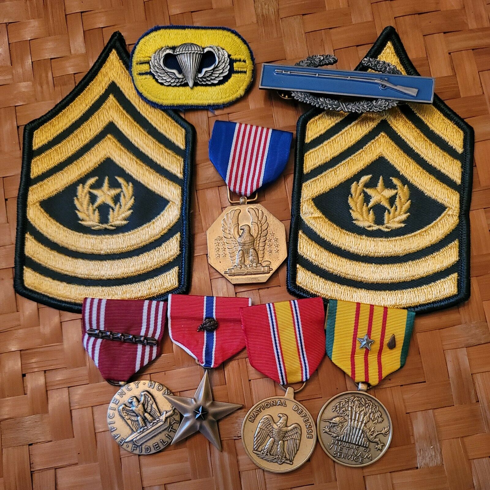Us Army  2nd Battalion, 504th Infantry Regimen Jump Wings-cib - 5 Medals Patches