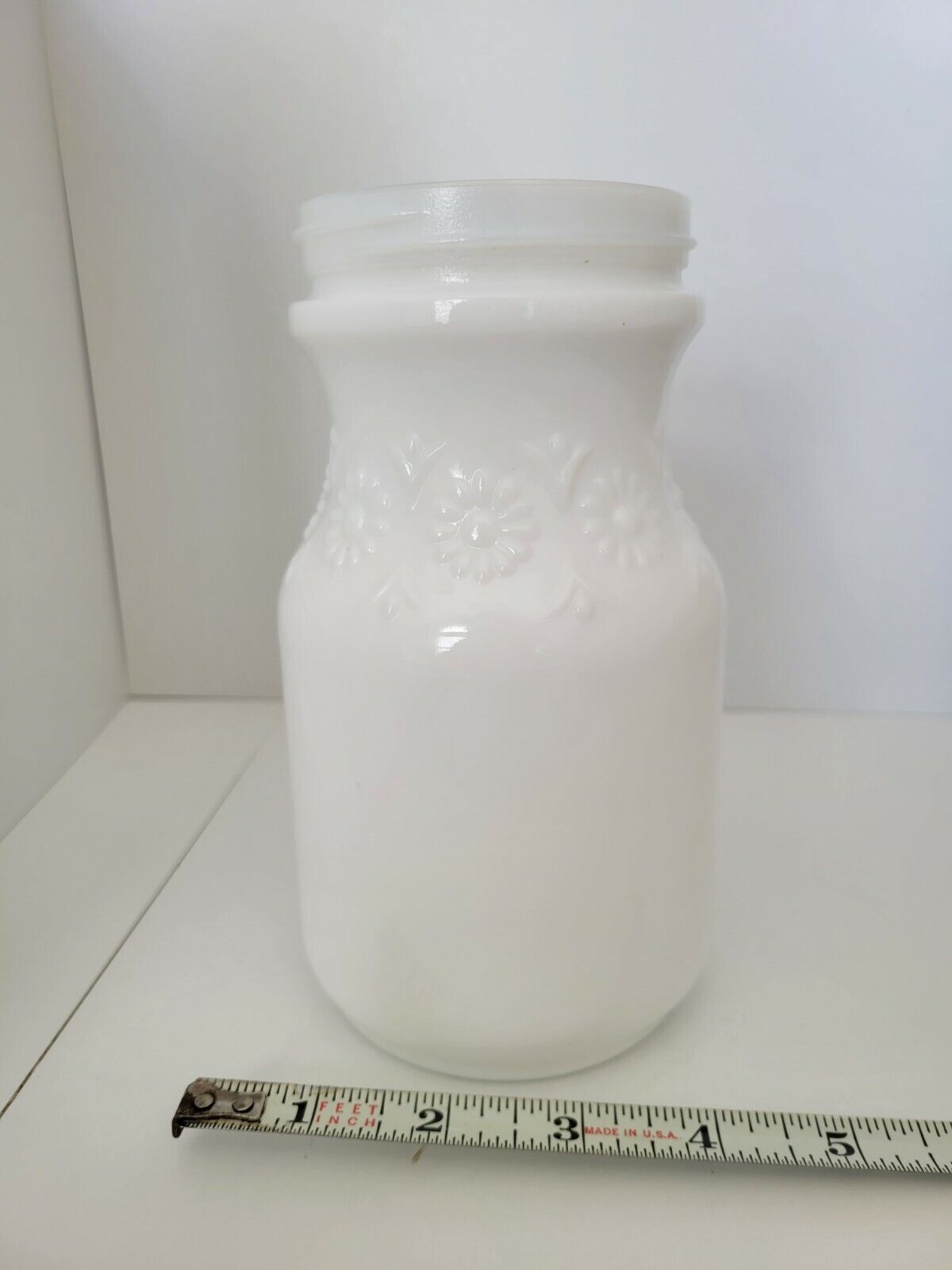 Vintage Daisy Milk Glass Jar  ~ Pretty ~ Country Vase