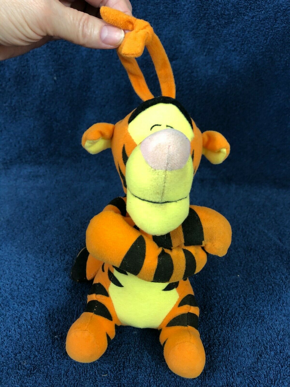 Disney The 1st Years Winnie The Pooh Tigger Musical Plush Pull Crib Hanging Toy